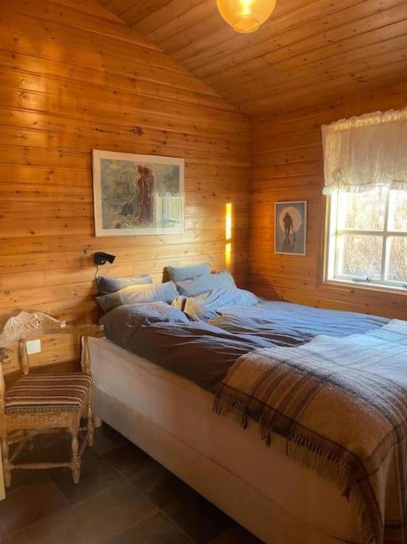 Cozy 2 Bedroom Cottage With Hot Tub 아퀴레이리 외부 사진