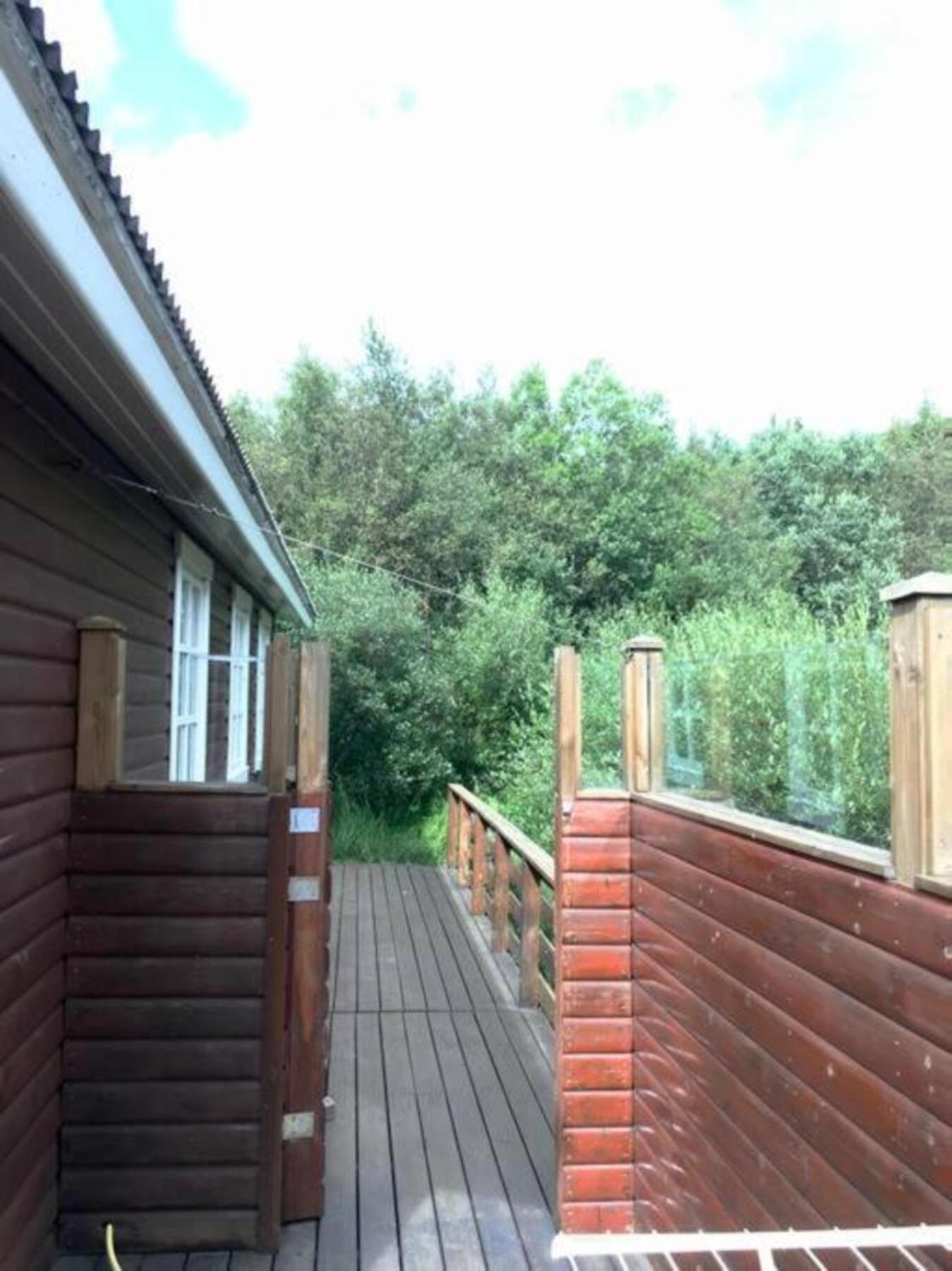 Cozy 2 Bedroom Cottage With Hot Tub 아퀴레이리 외부 사진