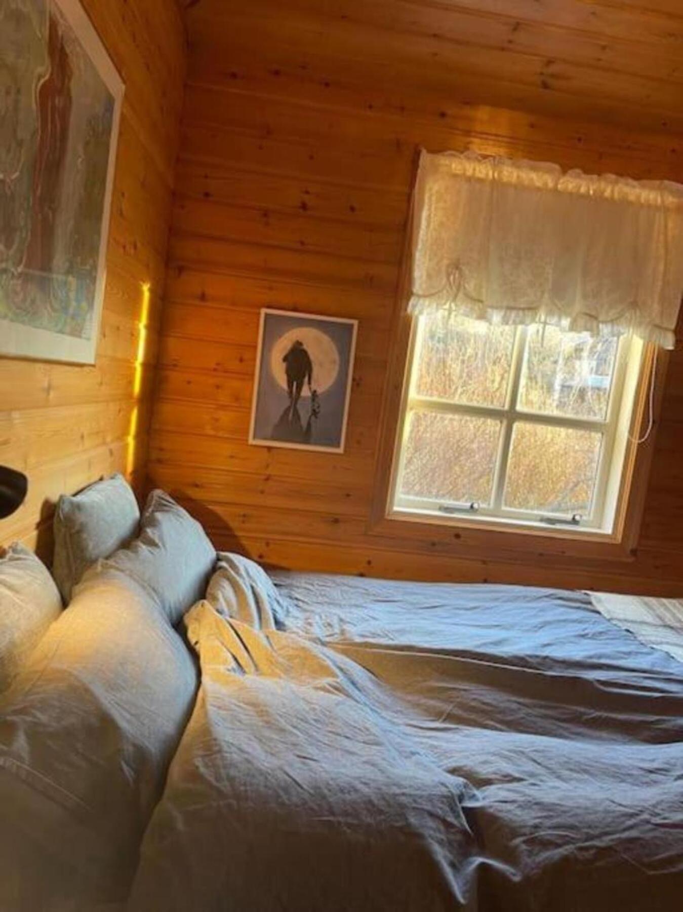 Cozy 2 Bedroom Cottage With Hot Tub 아퀴레이리 외부 사진