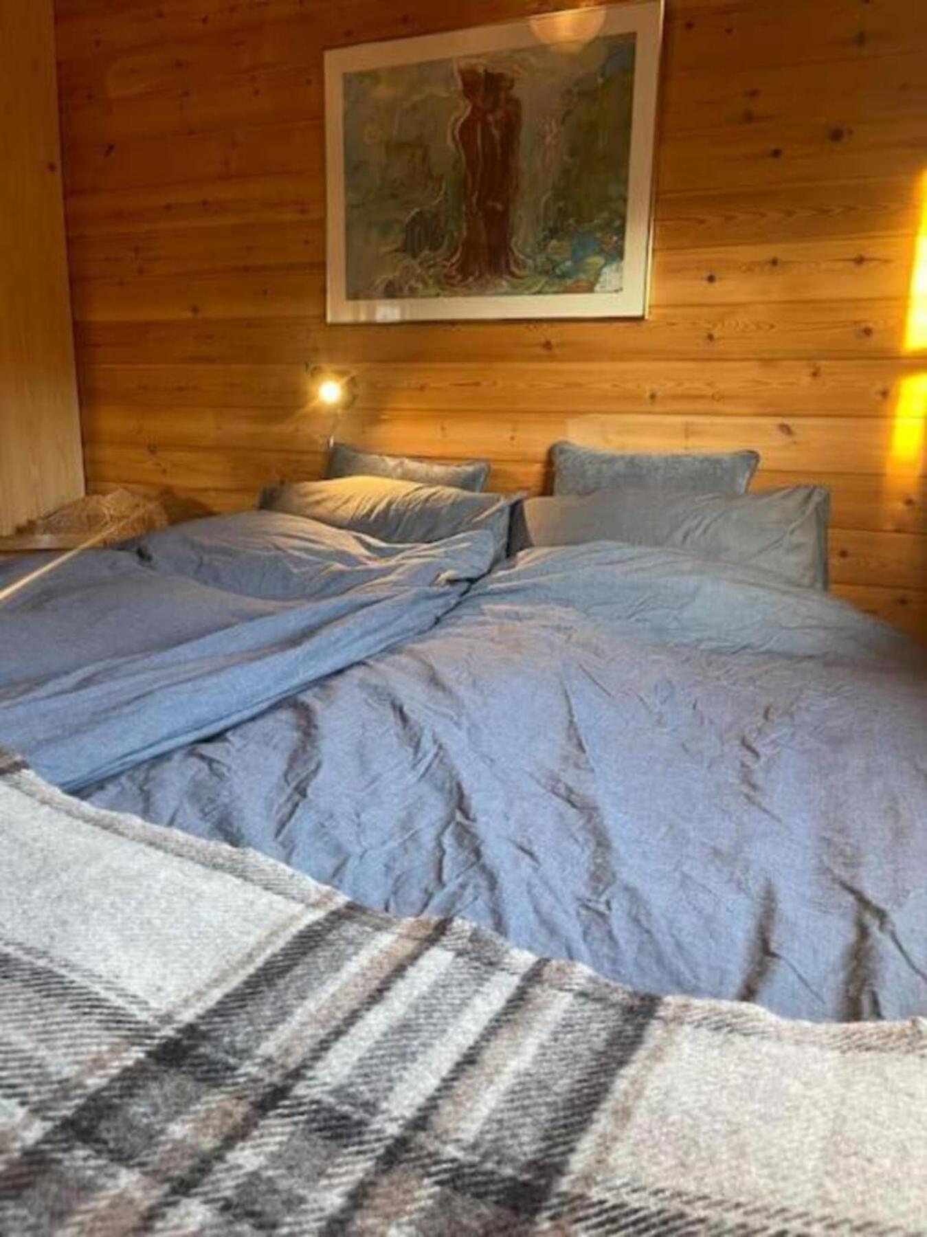 Cozy 2 Bedroom Cottage With Hot Tub 아퀴레이리 외부 사진